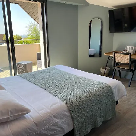 Logis Du Large Hotel 3*