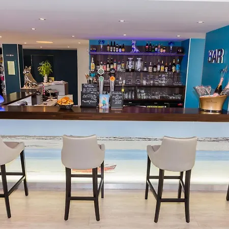 Logis Du Large Hotel 3*